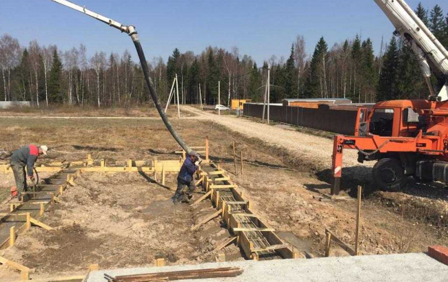 Изготовление ленточного фундамента 
